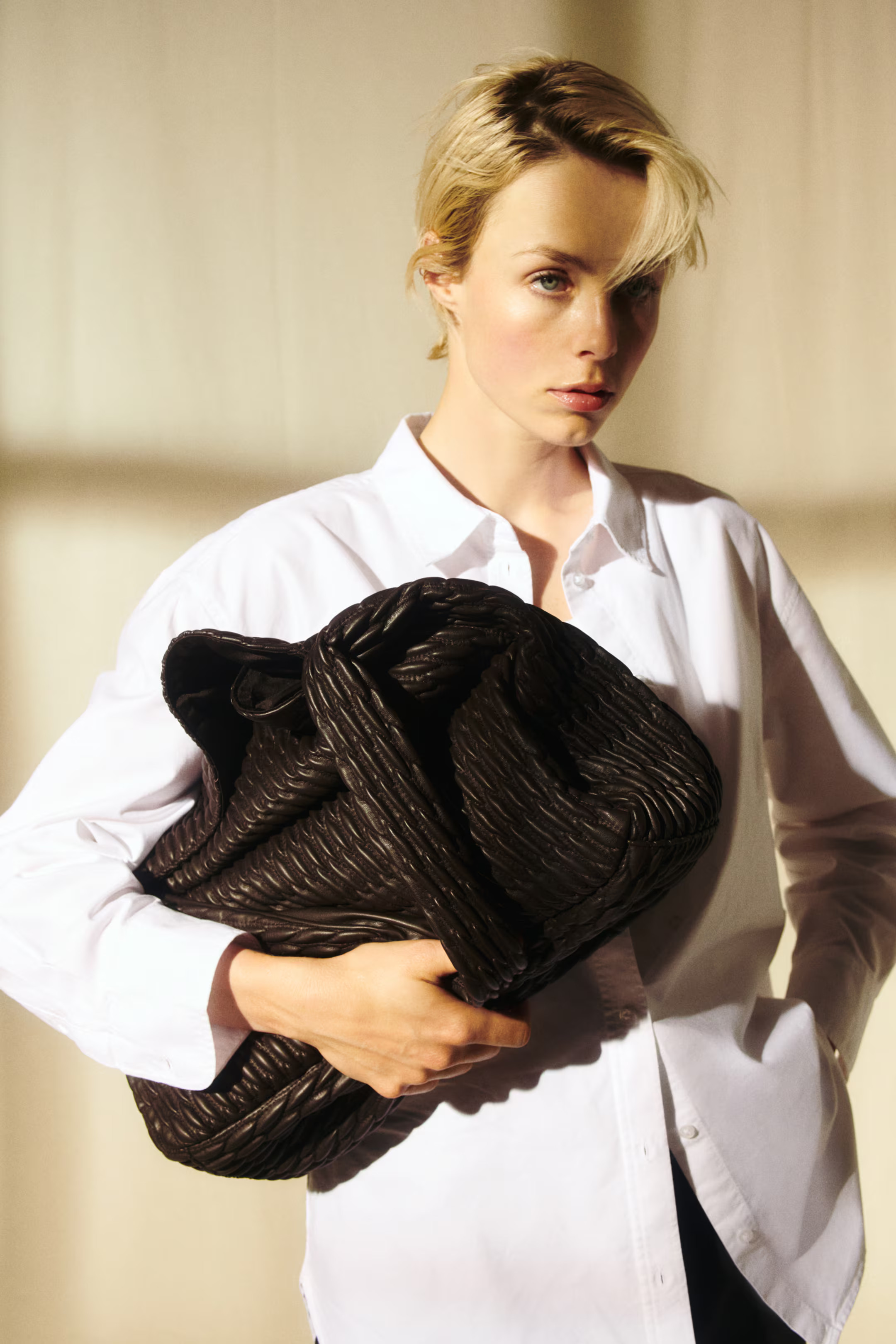 Quilted shoulder bag | H&M (UK, MY, IN, SG, PH, TW, HK)