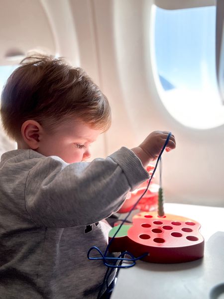 Toddler travel toys | toddler airplane necessities 
