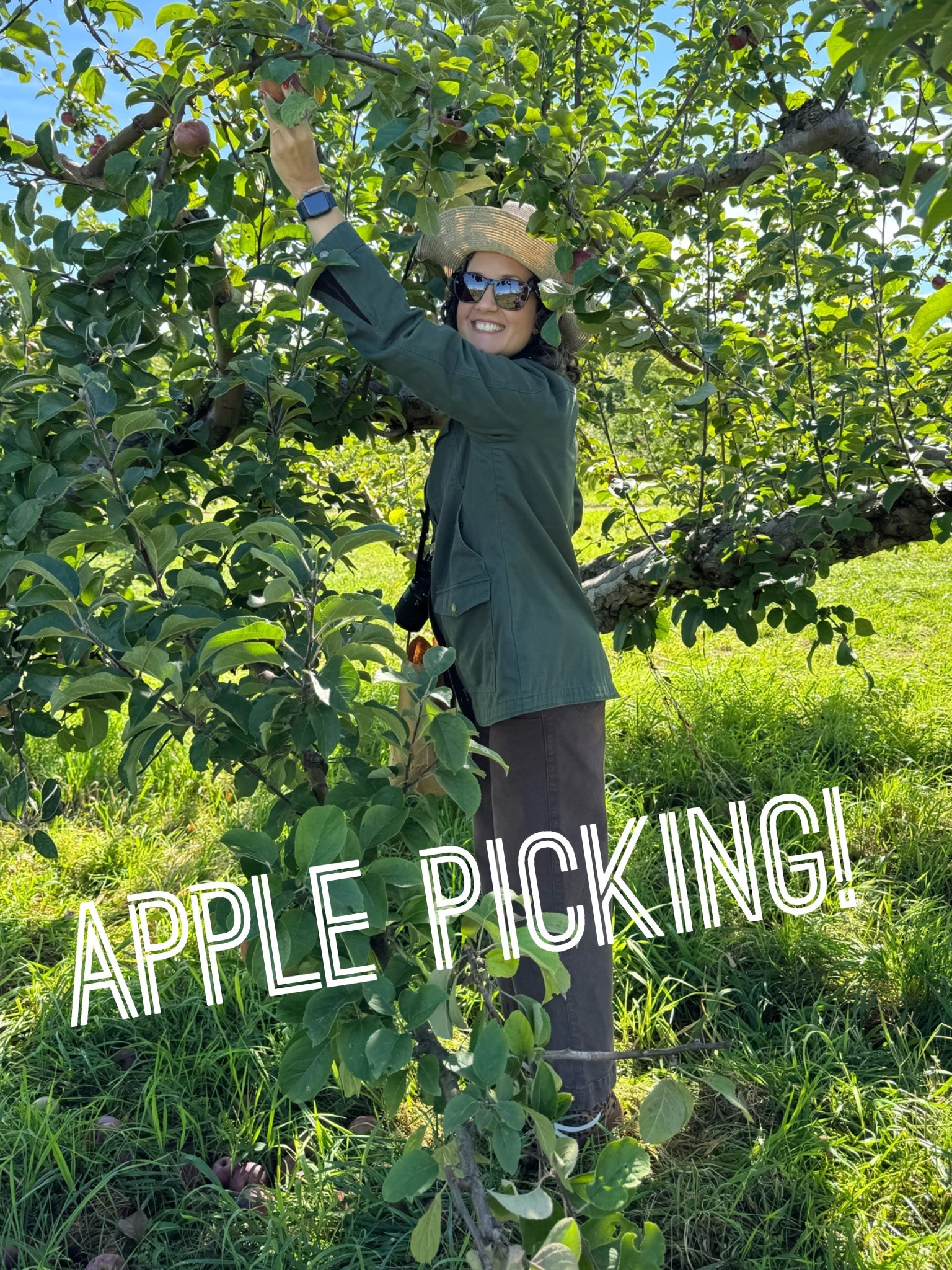 What I wore apple picking! Barn coat (mine is Orvis), brown Paige pants, leopard sneakers and a 👒

#LTKootd #LTKdayinmylife #LTKSeasonal