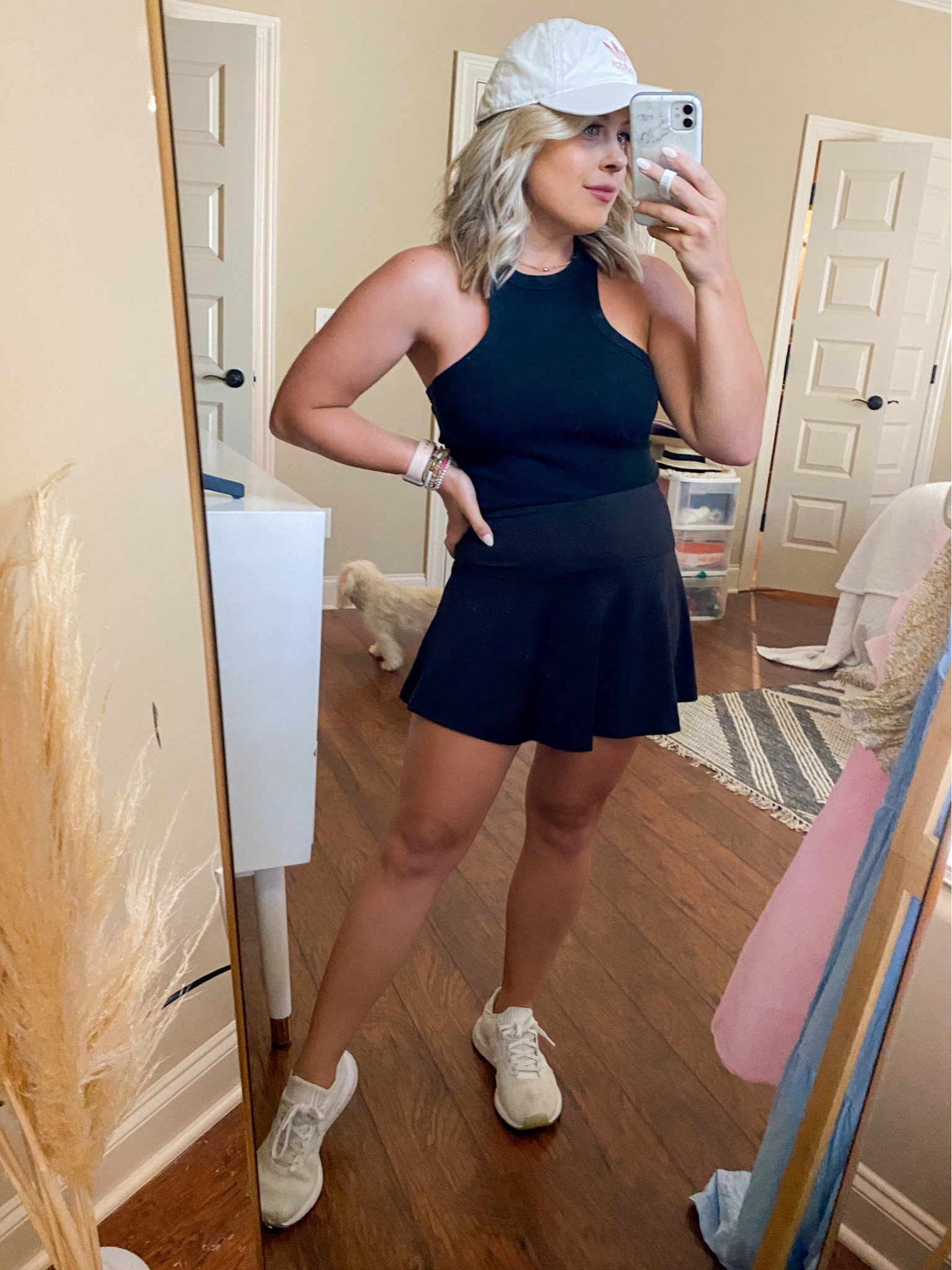 Black amazon tennis skirt true to size / black tennis skirt outfit / athletic fall outfit 