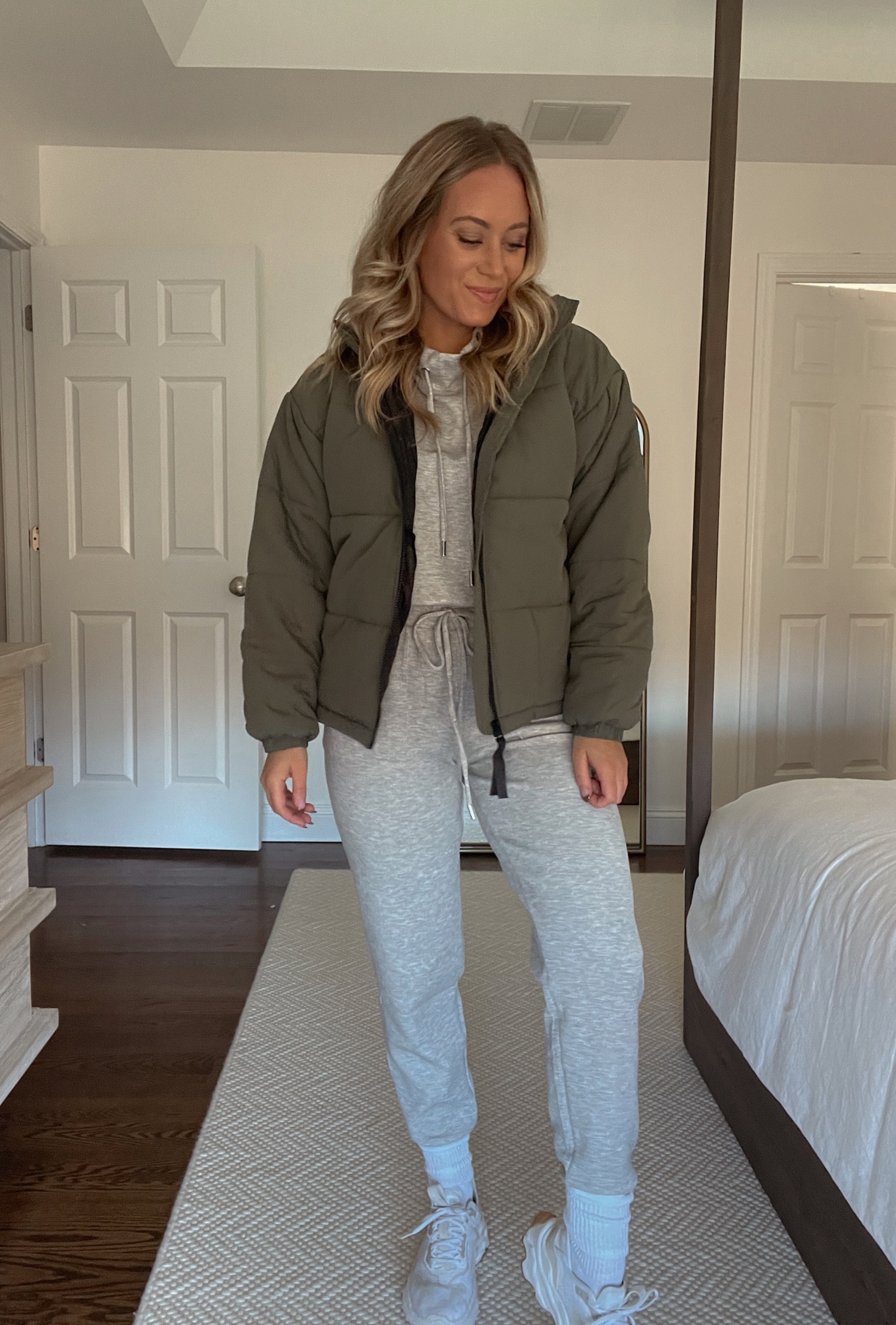 Fall loungewear look, scuba set, matching sweatsuit, puffer jacket, coats under $50, Walmart try on, 
Small in set
Small in puffer 

#LTKstyletip #LTKunder50 #LTKSeasonal