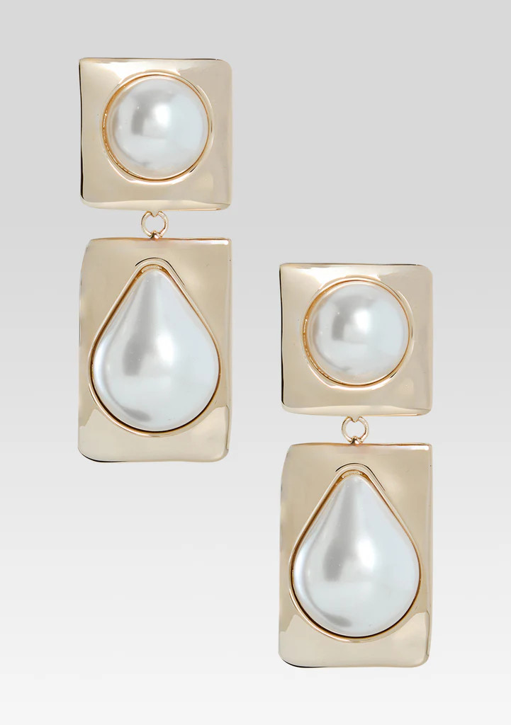 Savannah Pearl Drop Earrings | Retrofete