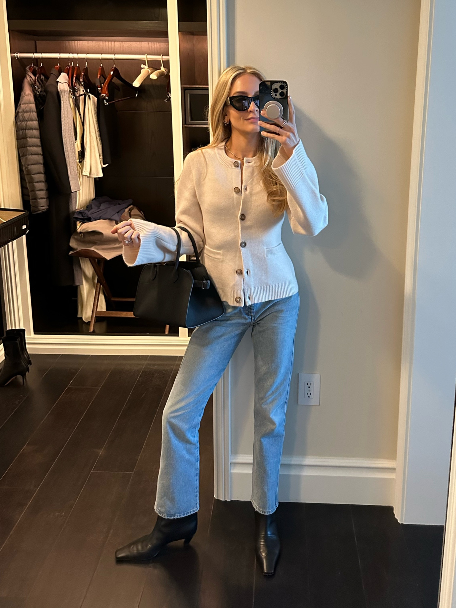 Chic & casual Montecito OOTD (been wearing this sweater a lot!!

Use code SE15 for 15% off the sweater and anything else Jenni Kayne

Sizes worn here:
Sweater XS (TTS)
Jeans 23 (TTS)
Boots 39.5 (TTS)

#LTKSeasonal #LTKstyletip #LTKtravel