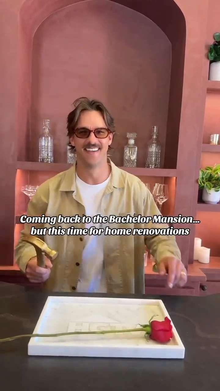We have a WINNER 🏆 Congrats to Noah Erb! 🛠️ Stream all the episodes of Bachelor Mansion Takeover now on HBO Max & discovery+ 🌹 

 #LTKgrwm #LTKootd #LTKHome