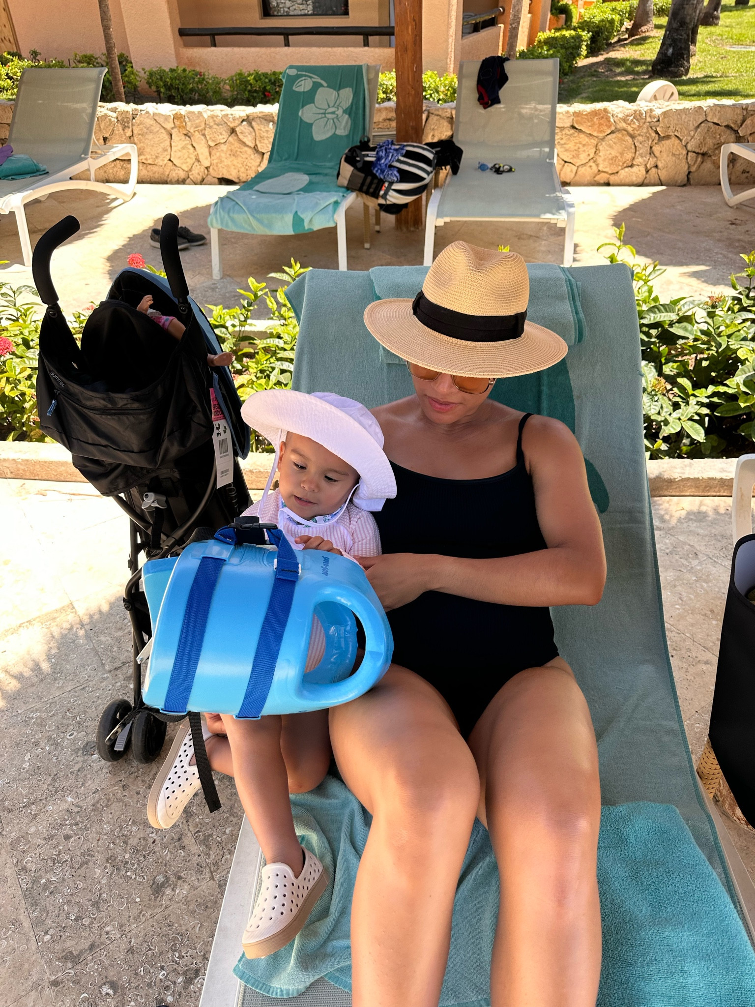 Last minute Amazon Christmas Shopping! 

#LTKFindsUnder50 #LTKHoliday #LTKGiftGuide