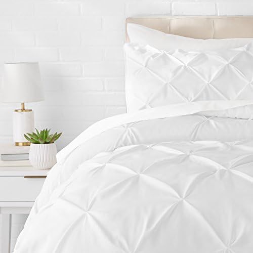 Amazon Basics Pinch Pleat Down-Alternative Comforter Bedding Set - Twin/Twin XL, Bright White | Amazon (US)