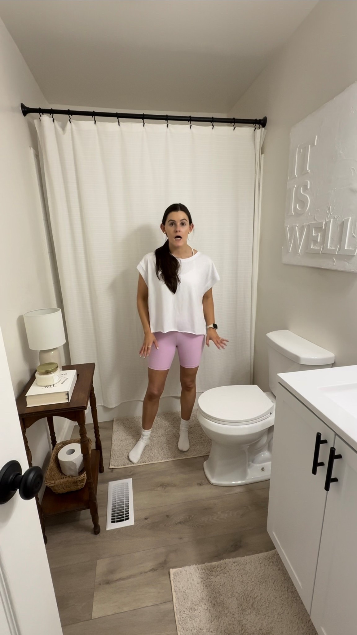 Amazon with the BEST workout clothes !!!💗 
Top: Medium
Sports Bra: Small
Biker Shorts: XS (run big so size down)
