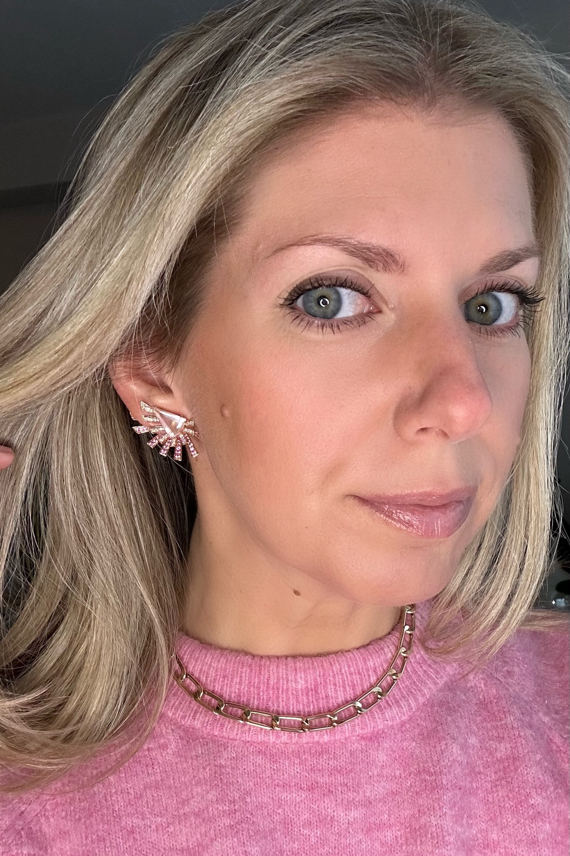 My go-to everyday 14k yellow gold chain necklace is a staple in my jewelry wardrobe. Currently 30% off!! All styles linked below are currently 30% off as well  

Summer style
Every day jewelry
Gold necklace
Accessories 
Outfit 



#LTKStyleTip #LTKSaleAlert #LTKOver40