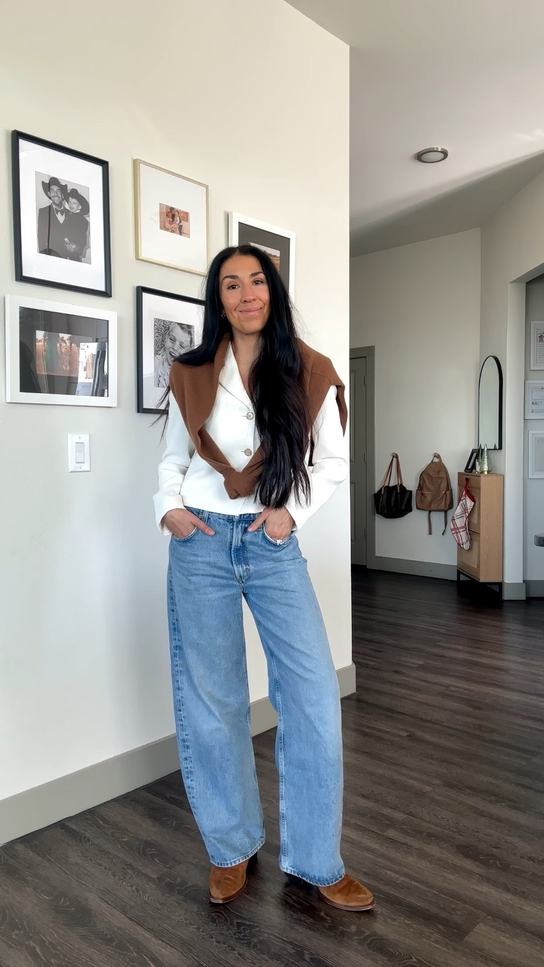 I’m not a cropped-anything girl, but this blazer changed my mind on the spot. The relaxed denim, the boots, the sweater toss… it all just works. Linked exact and similar. 