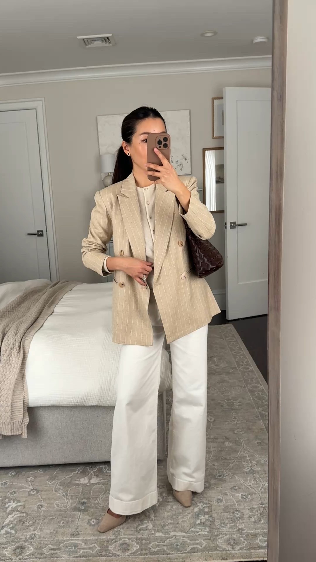 Linen blend petite boyfriend blazer

• Rue Oversized Blazer xxs petite, TTS, relaxed fit boyfriend style, lined and light medium weight, light shoulder padding

• Colette Full-Length Wide-Leg Jeans 24 petite, TTS, full length style with pockets in the front

• Juliet cashmere cardigan sweater xxs, standard sizing is petite friendly, slim fit

• Woven shoulder bag

• old kitten heels, linked similar

Petite blazer, wide leg jeans, spring style white jeans outfit

#LTKootd #LTKWorkwear #LTKPetite