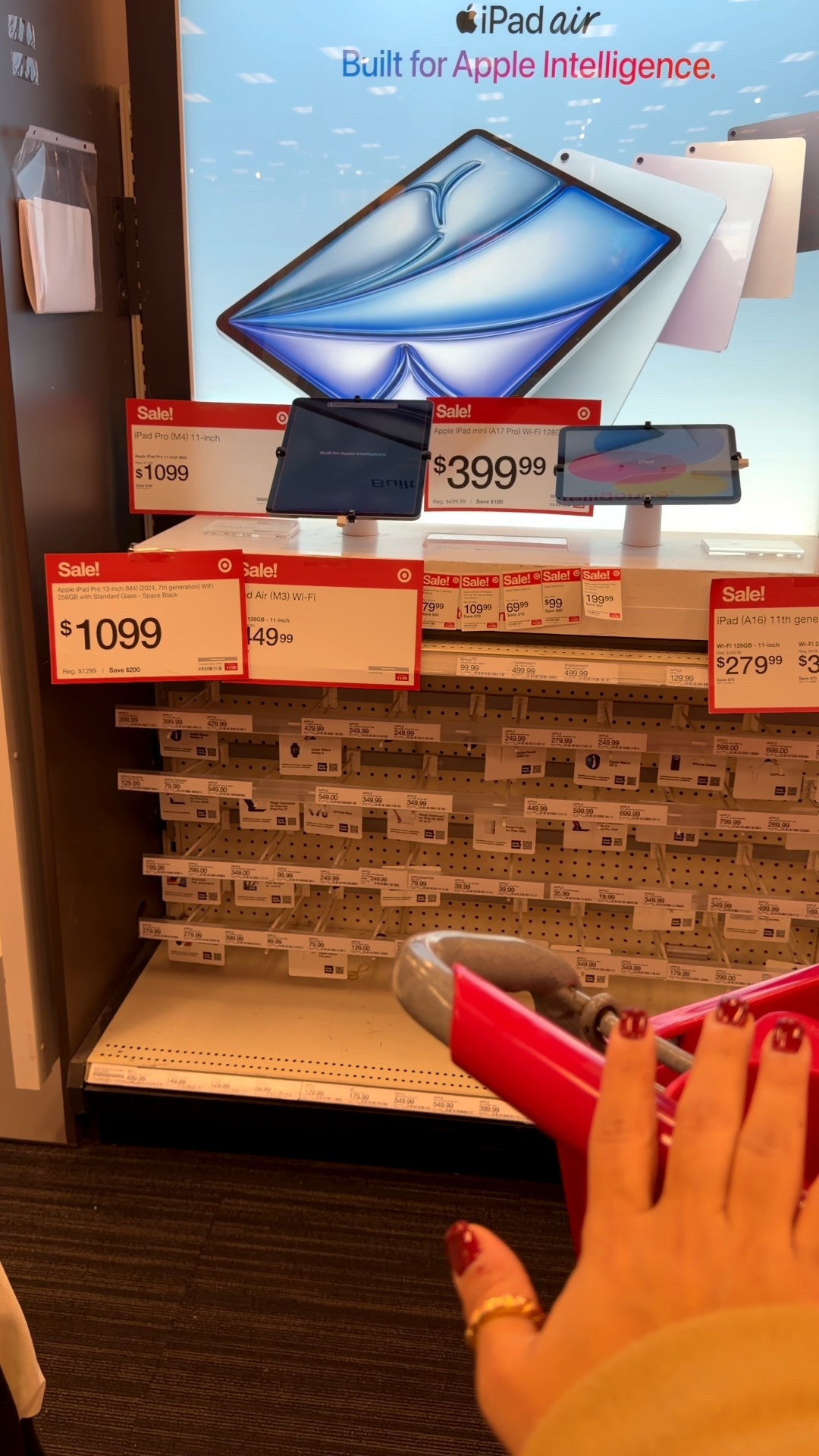 iPad Deals at @target!🎯 #blackfriday #ipad #target 

#LTKSaleAlert #LTKCyberWeek #LTKGiftGuide