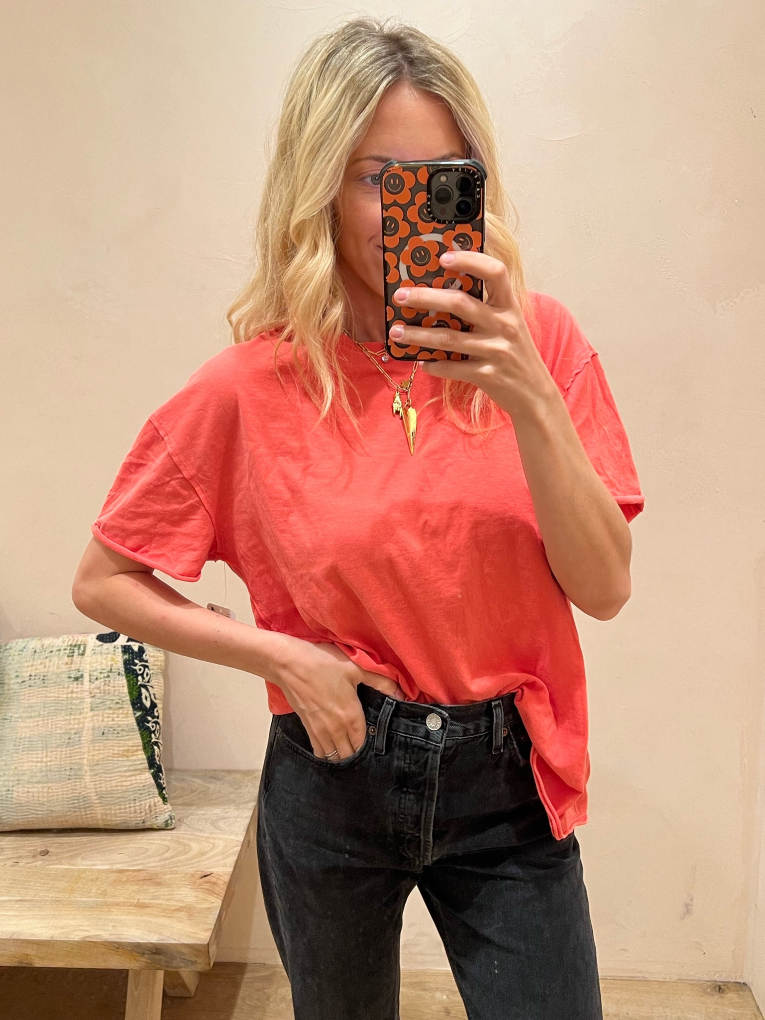 One of my fav basics! Runs oversized, wearing an xs here 