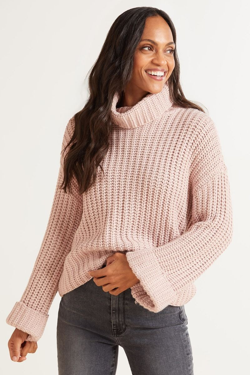 525 Wide Sleeve Turtleneck | EVEREVE | Evereve