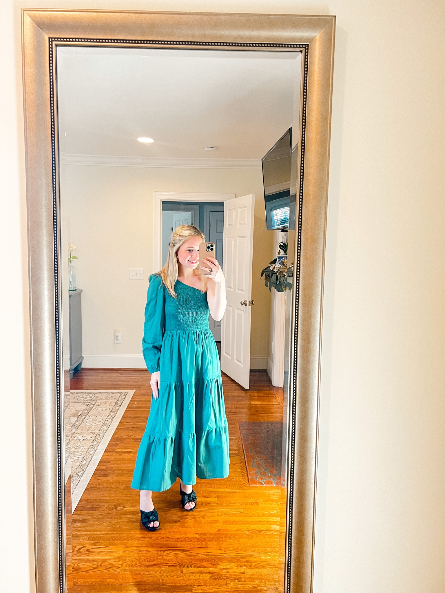 Midi length one shoulder dress // holiday dress - wearing a size small!

#LTKHoliday #LTKSeasonal #LTKunder50