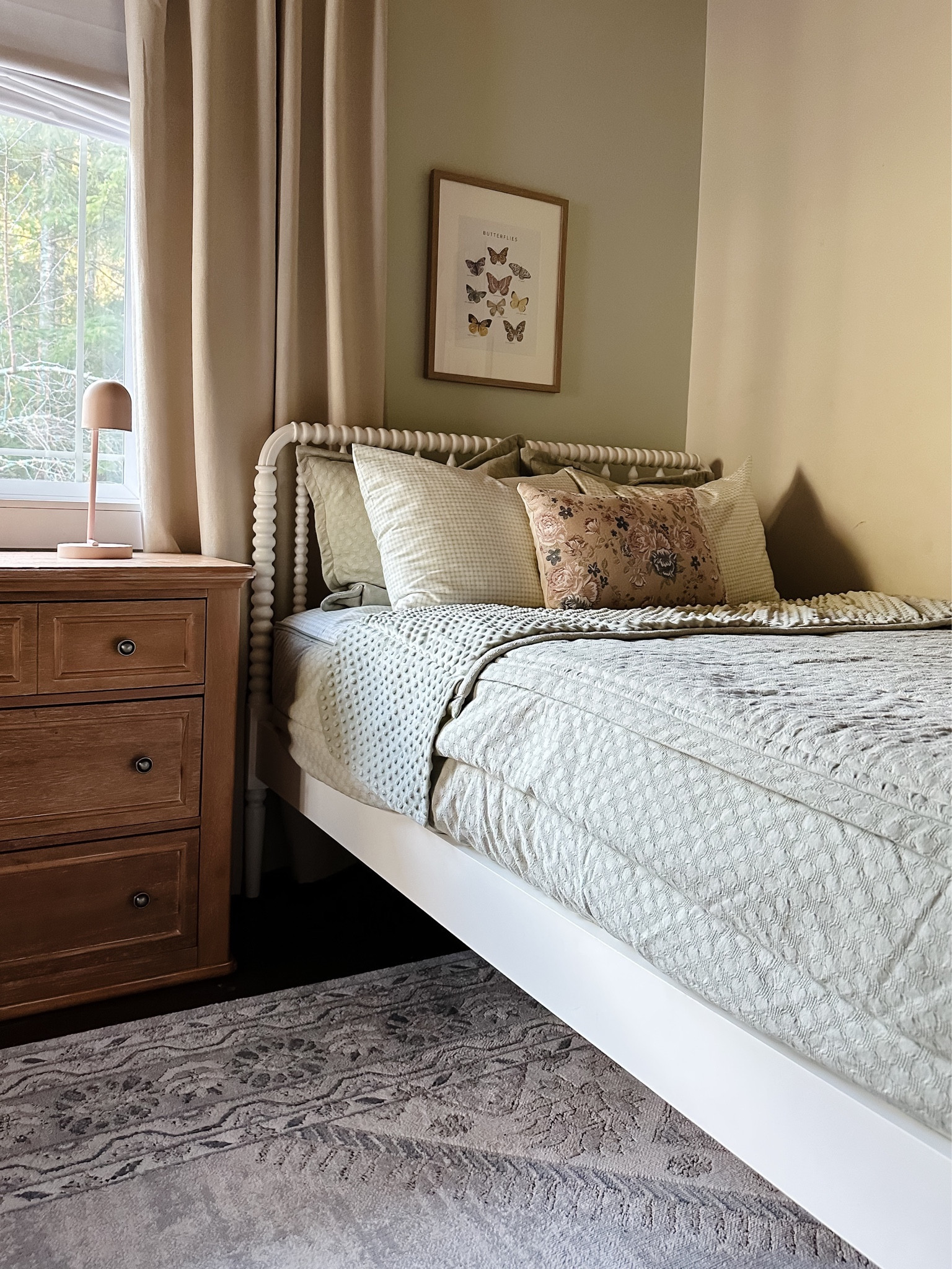 Kids bedroom inspiration, girls bedding. 

#LTKhome