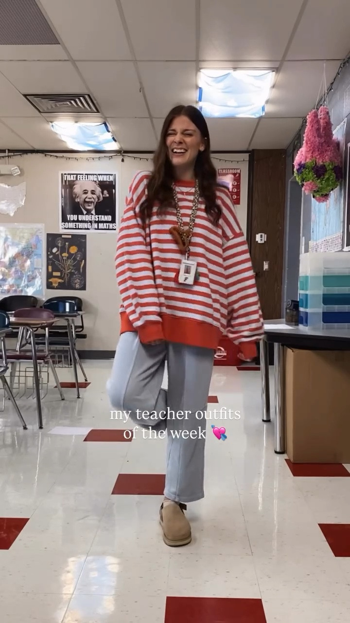my teacher outfits from this week 💘

Size medium in sweatshirt
Small in pants 

#outfitideas #ootd #outfitoftheday #teacherfollowteachers #teacheroutfit