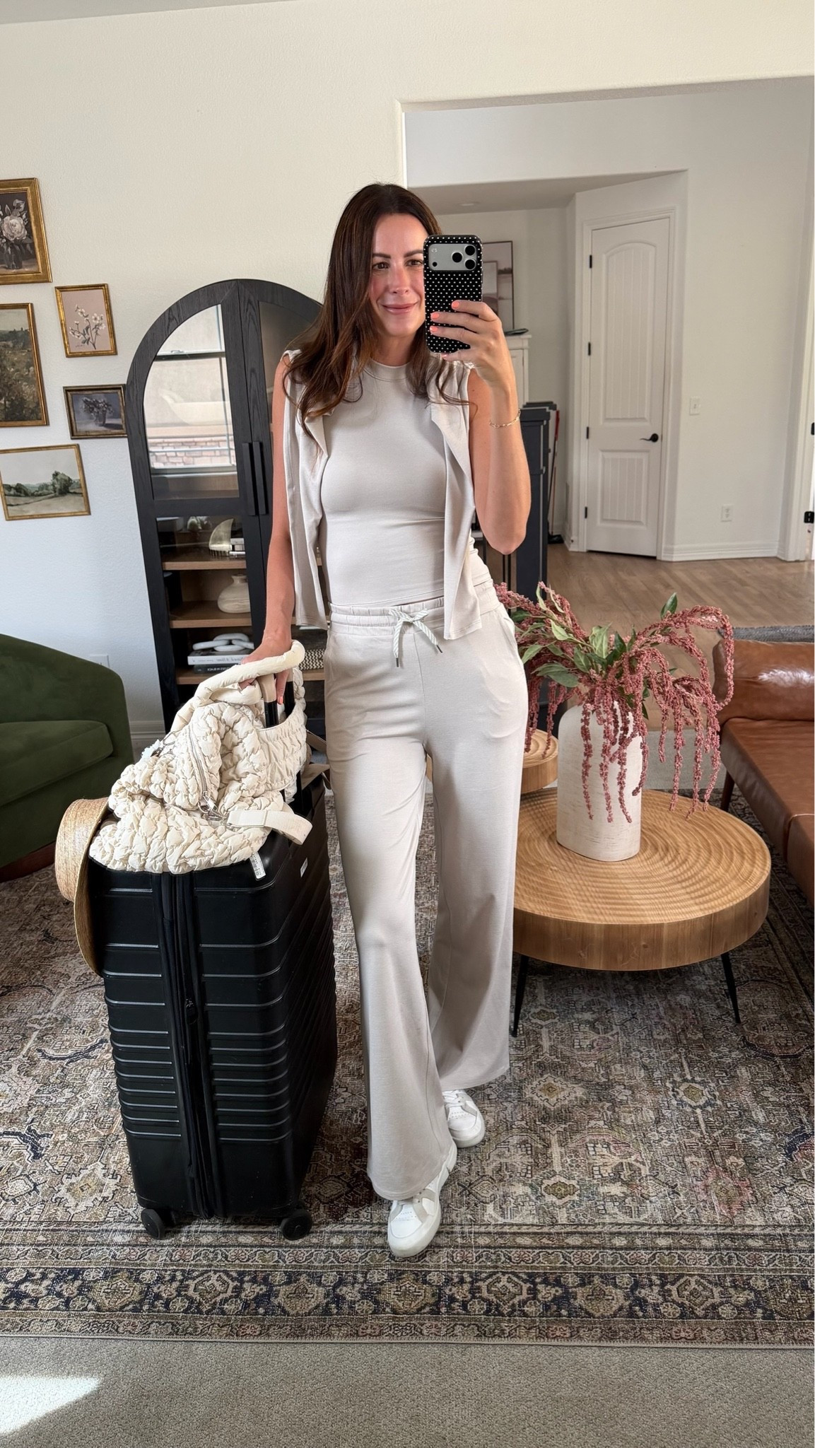 Vuori for travel is such a clutch move!

#LTKootd #LTKTravel #LTKTall
