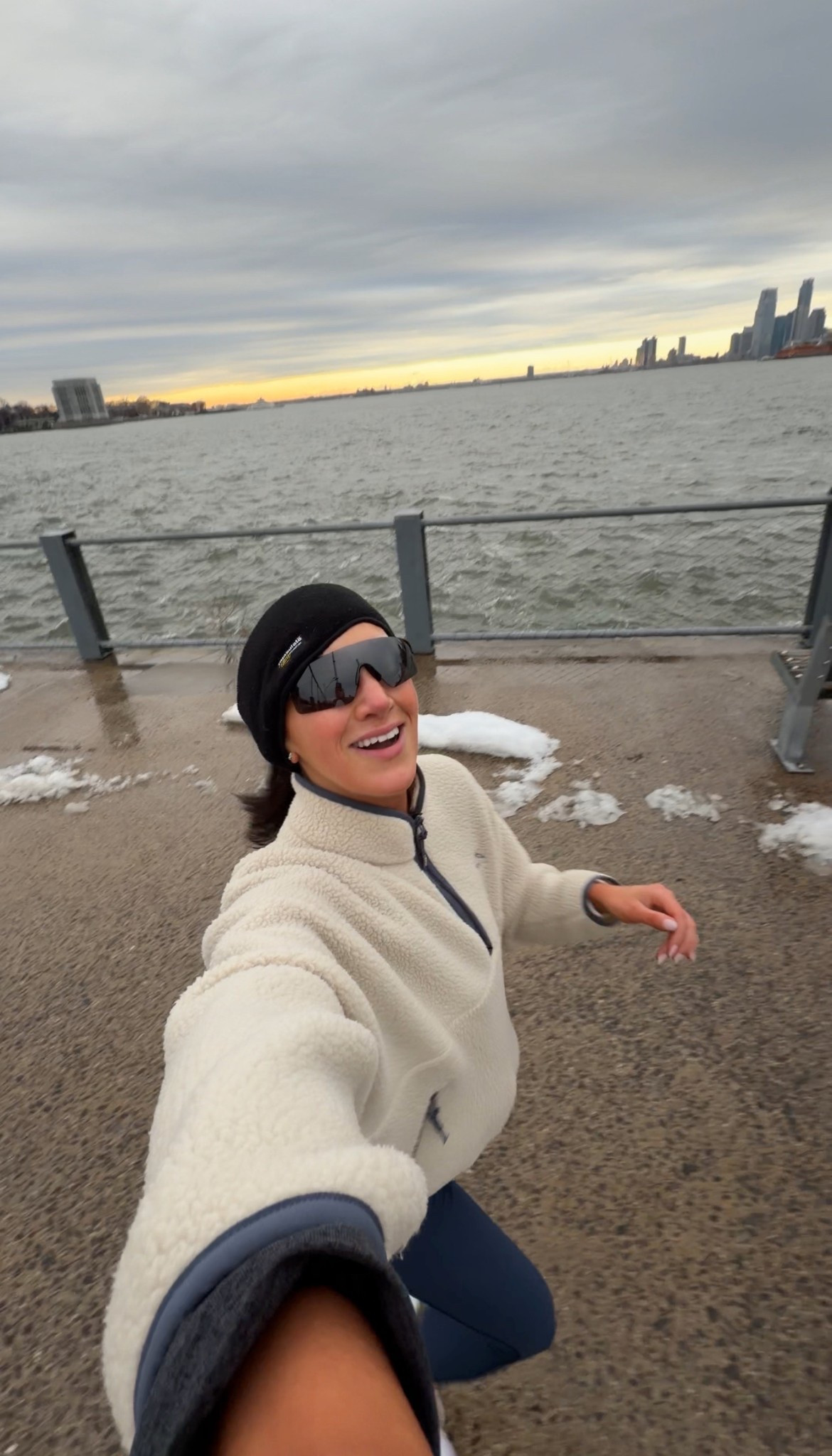 running OOTD! i linked my aritzia fleece in a different color

#LTKfitnessgoals #LTKActive