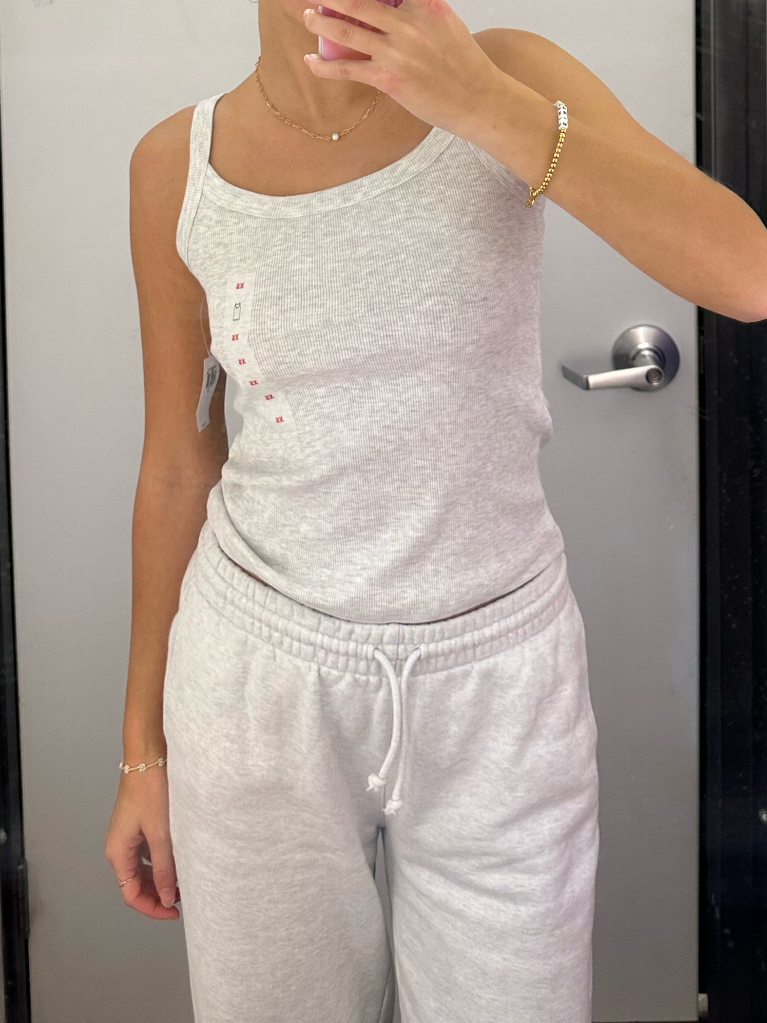 I can’t believe this tank was only $7! I got it in two different colors! The quality is sooo good too! Wearing an XS 

#LTKSpringSale #LTKstyletip #LTKsalealert