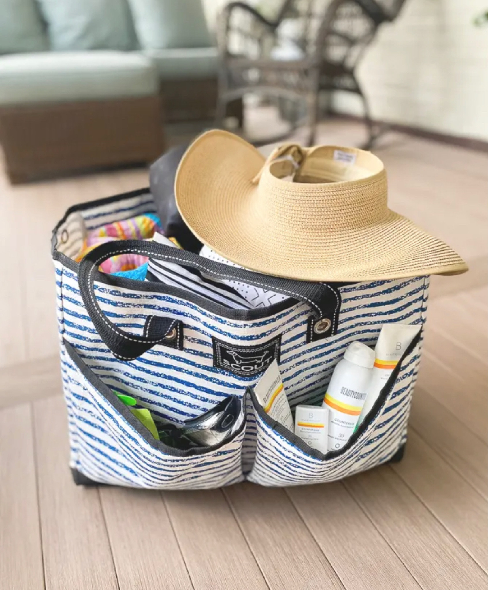 I’ve had this blue and white Scout pool bag since 2017, and it is about to start a new season! Let’s go to the pool!

#LTKfamily #LTKSeasonal #LTKswim