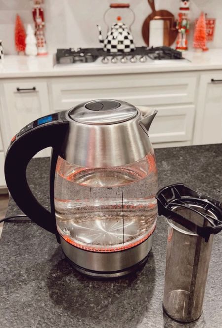 Electric tea kettle!!! Only $25


#LTKhome #LTKGiftGuide #LTKunder50