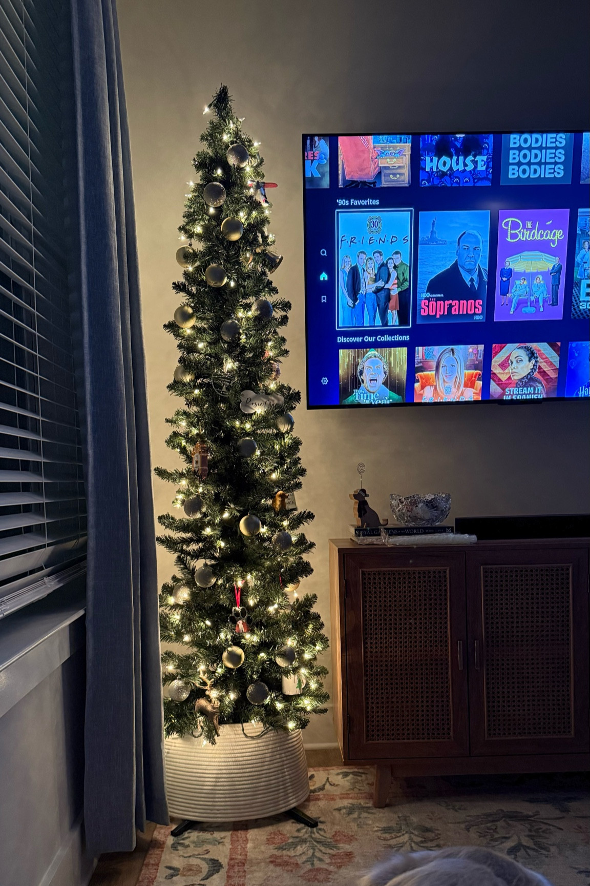 Christmas trees under $100 

#LTKHoliday #LTKFindsUnder100 #LTKSeasonal