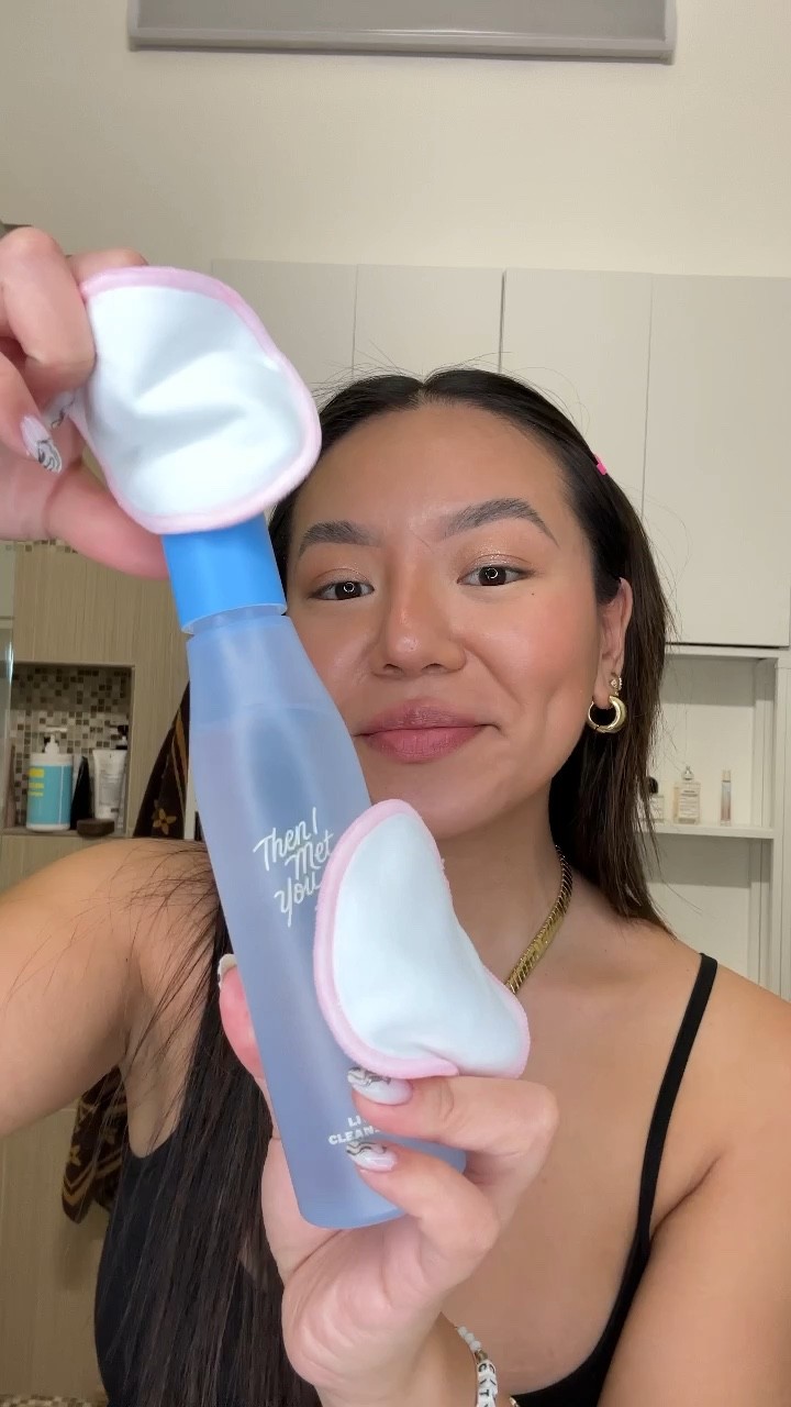One step makeup cleanser

#LTKSeasonal #LTKunder50 #LTKbeauty