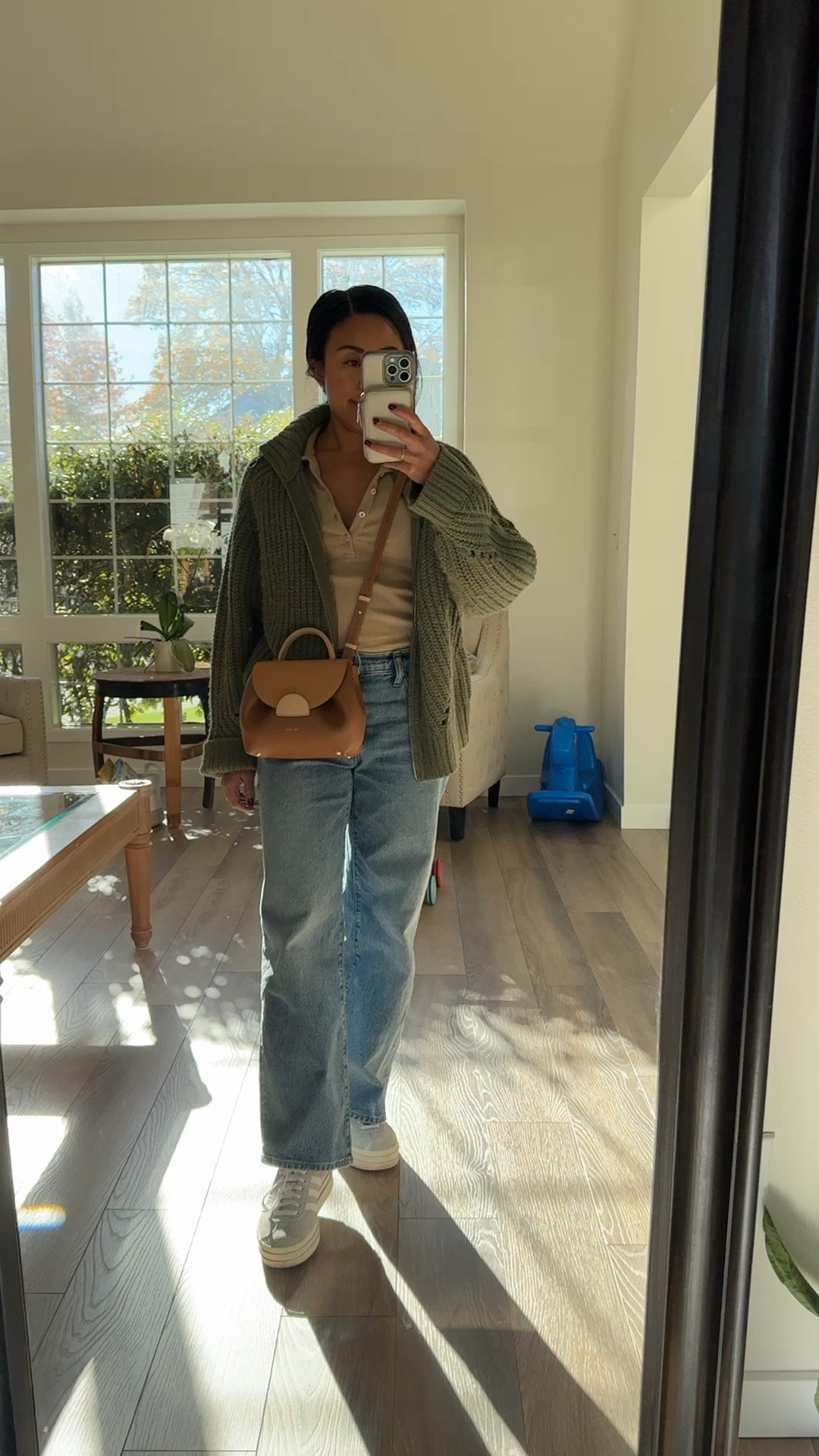 Back in these Madewell jeans! 

#LTKSeasonal #LTKStyleTip #LTKHoliday