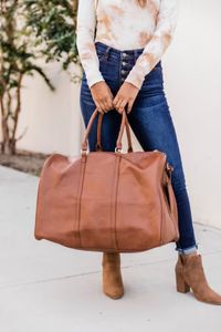 Mountain Weekend Brown Duffel | Pink Lily