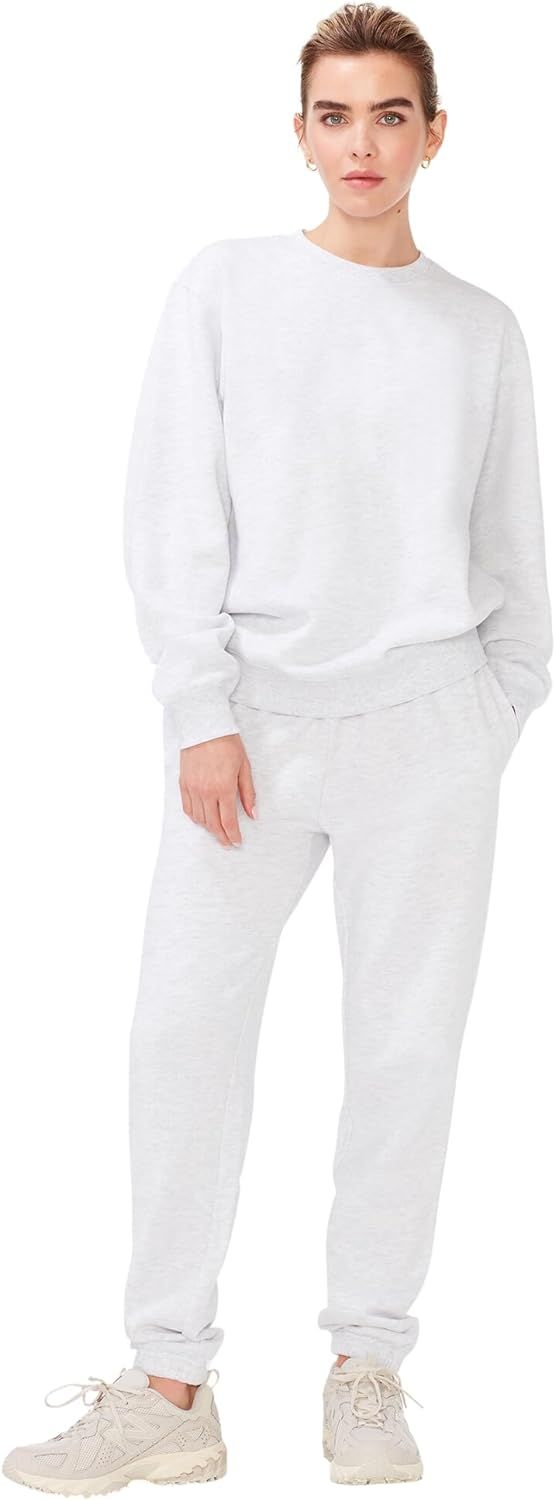 KUT & SO Sweatsuits for Women – Essential 2-Piece Tracksuit Set Includes Fleece Jogger and Matc... | Amazon (US)