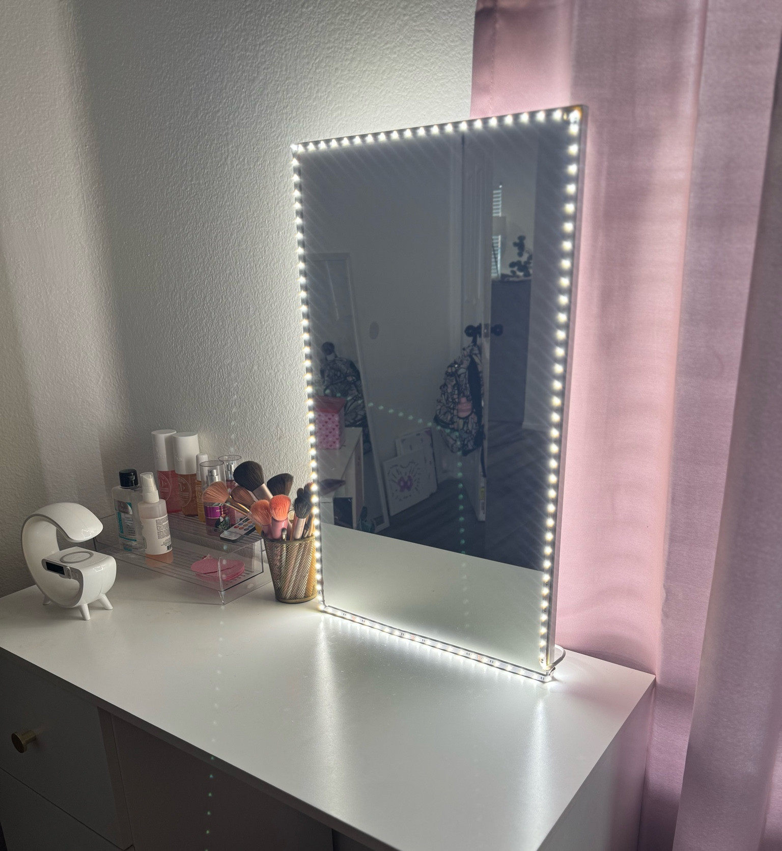 Amazon Vanity Lights under $10! 

#LTKfindsunder50 #LTKsalealert #LTKhome