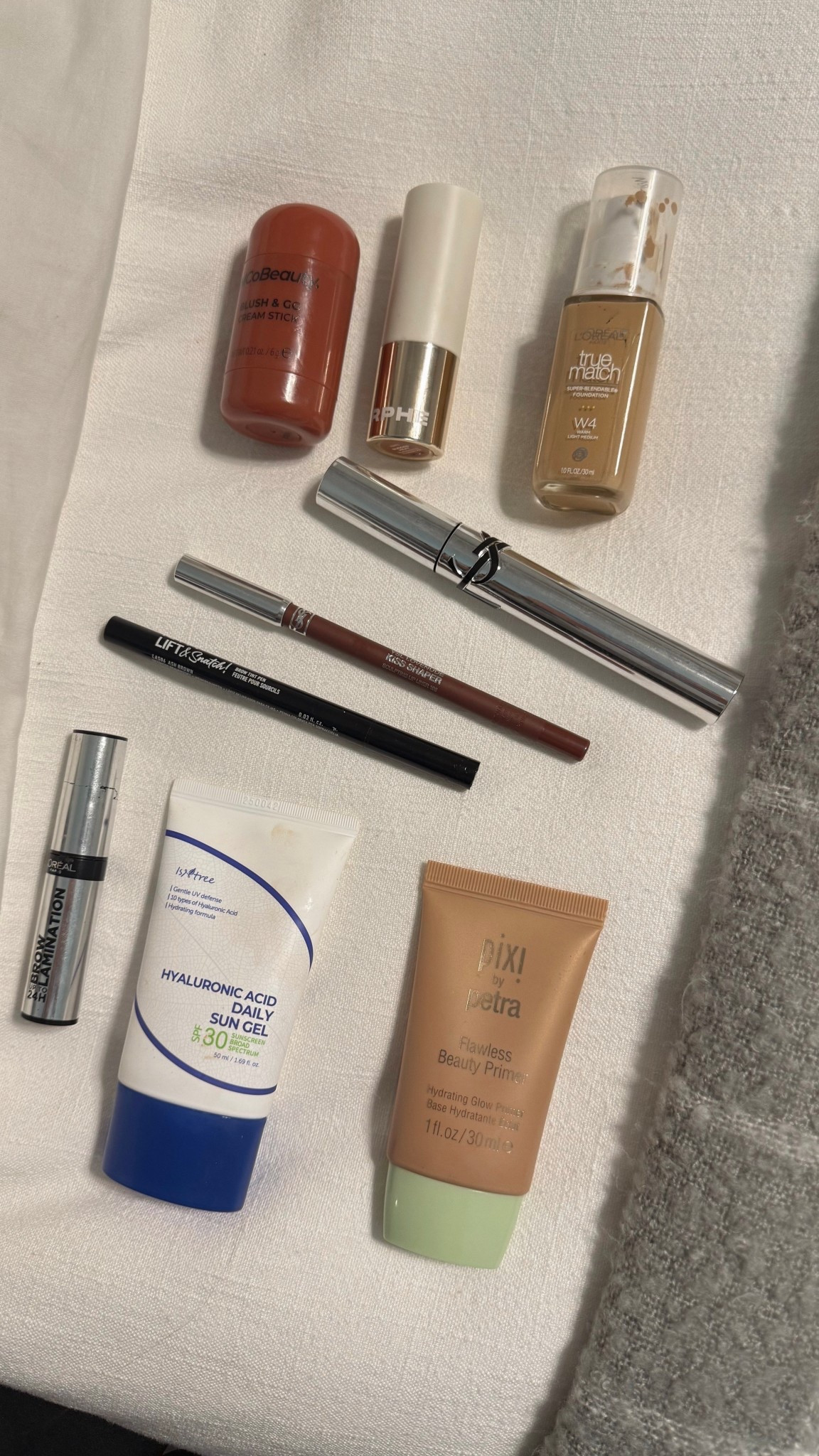 Today’s natural makeup! Have really been loving this hyaluronic acid Korean sunscreen mixed with a little bit of the pixi primer. It is so perfectly glowy!! This MCO beauty blush in terra-cotta is the perfect sun burnt color - It’s going to be perfect for summer!  Have been obsessed with this YSL lip liner and shade 106 seriously does not budge and used the MCO beauty blush as my lipstick! 

#LTKBeauty #LTKSaleAlert #LTKgrwm