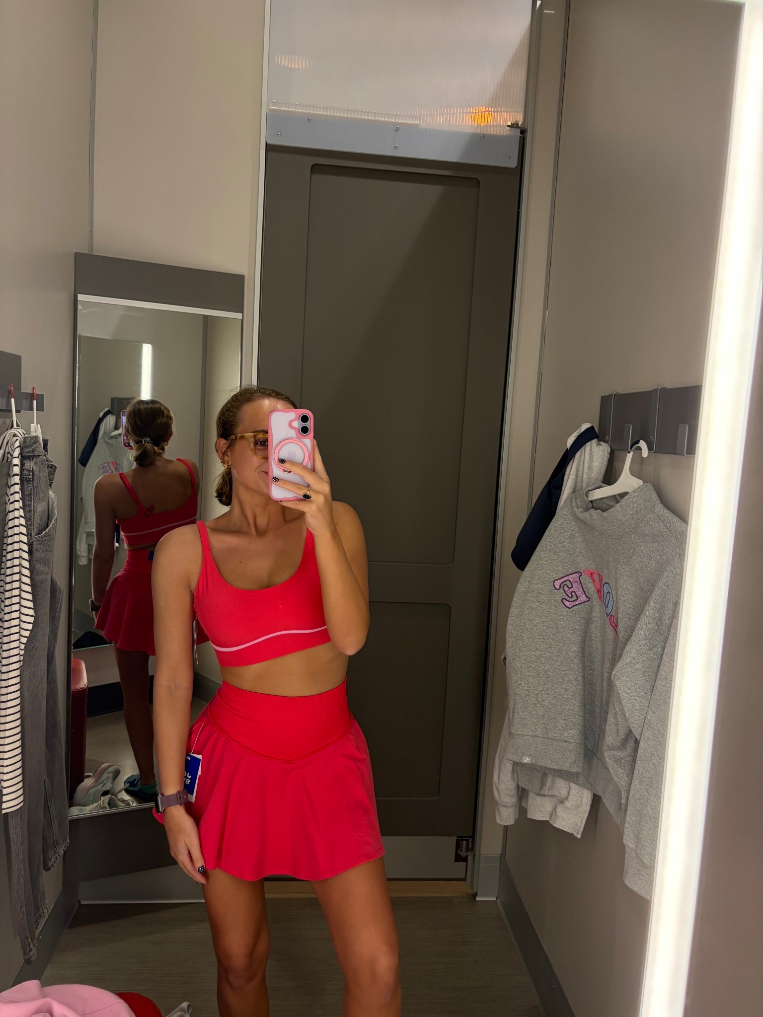 the cutest red active set from Target!! loving the sports bra and athletic skirt❤️

#LTKGiftGuide #LTKActive #LTKFindsUnder50