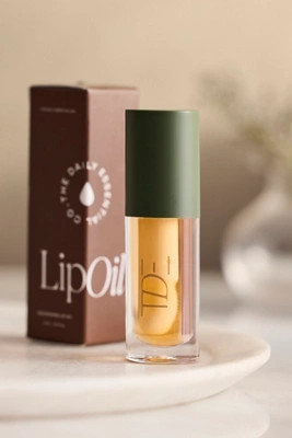 The Daily Essential Co. Lip Oil | Terrain