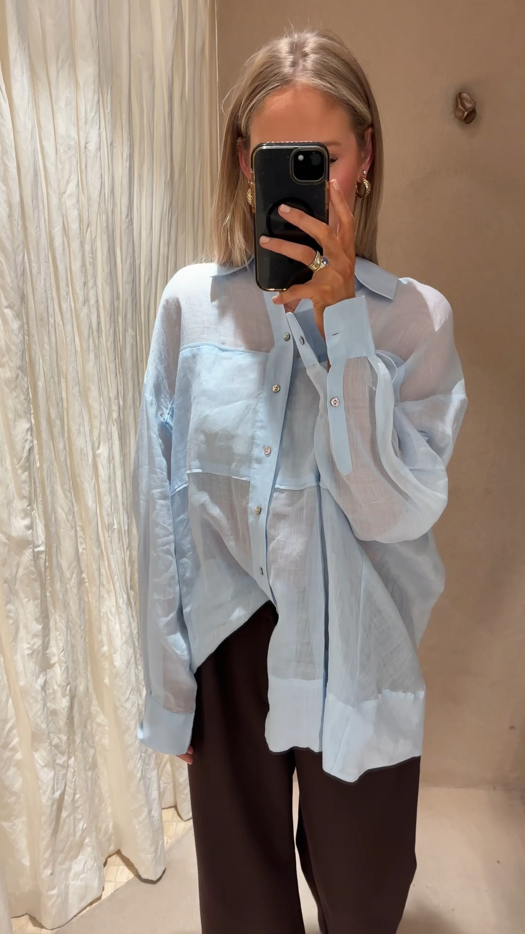 As if we needed another blue shirt… but here we are!

#LTKAroundTheWorld #LTKstyletip #LTKaustralia