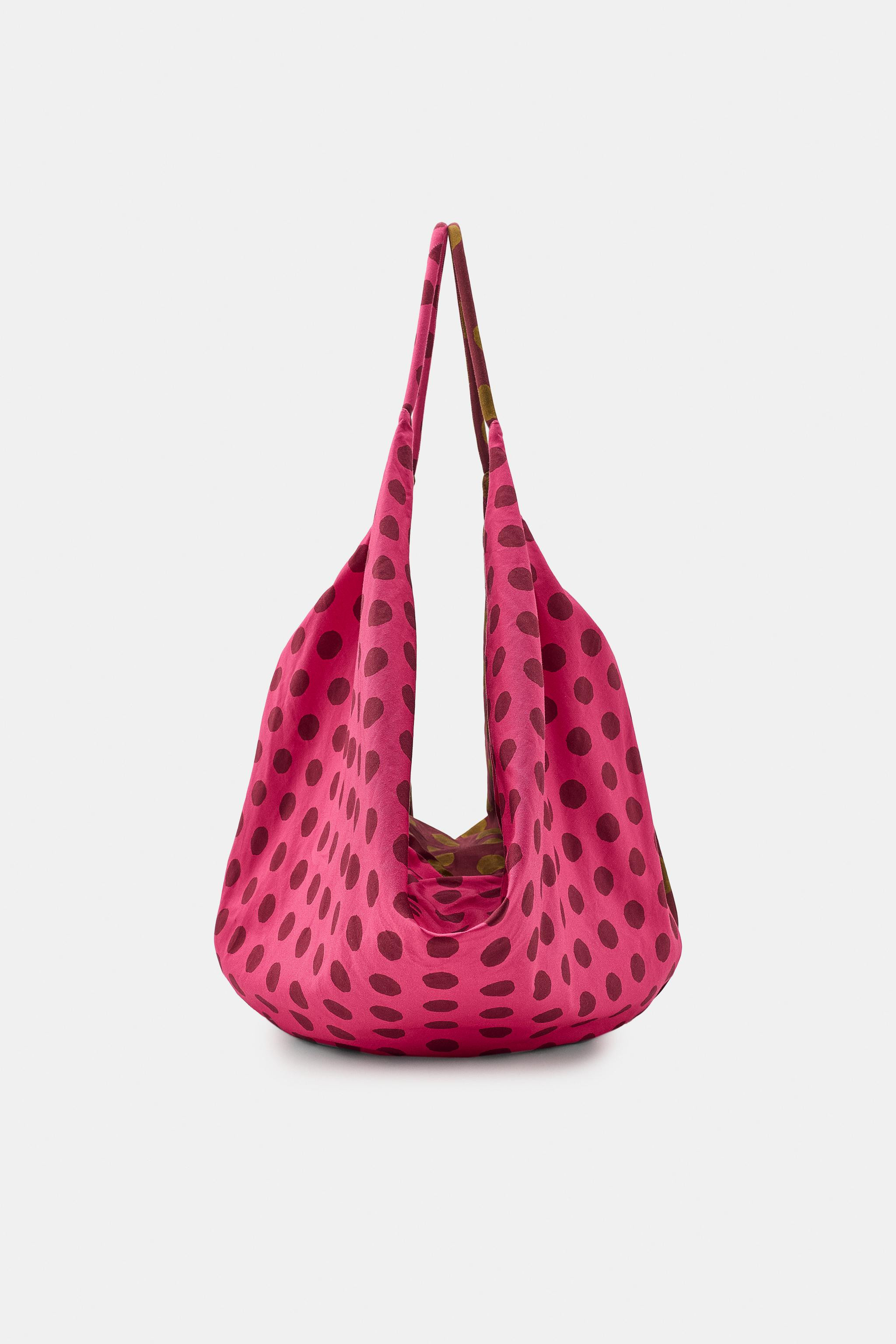 Printed maxi bag crafted from 100% cotton yarn. Shoulder straps. Matching fabric interior lining.... | Zara US