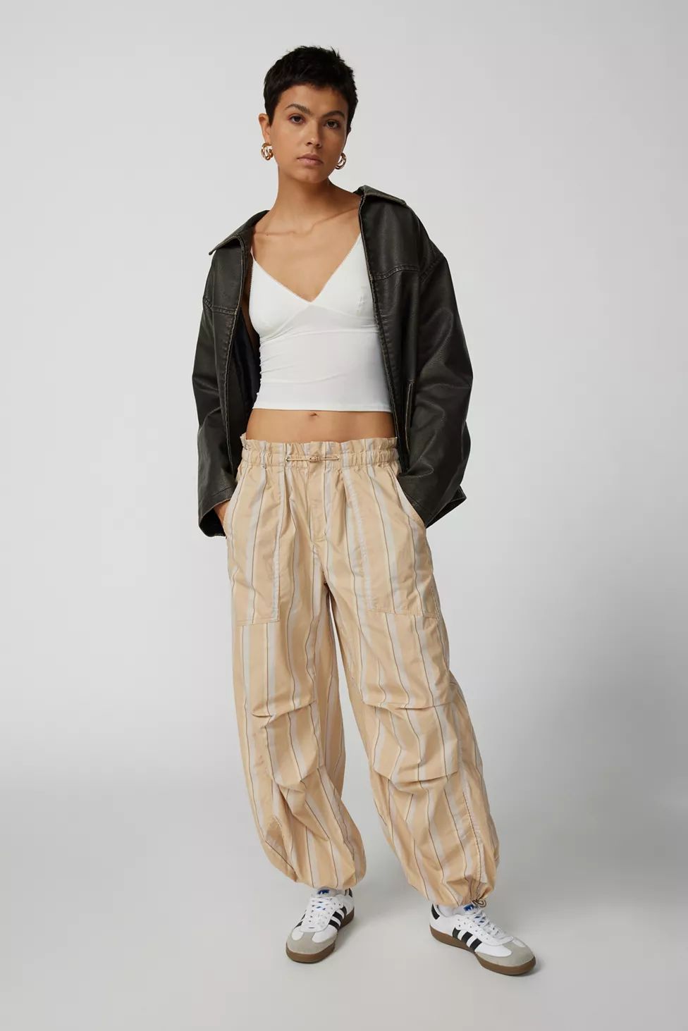 UO Sloan Poplin Striped Balloon Pant | Urban Outfitters (US and RoW)
