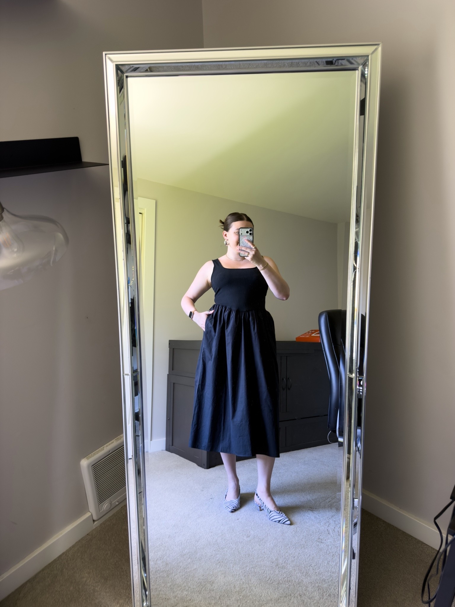 What I wore to mass! I love dressing up for church on Sunday plus this dress is on sale 😉

I’m wearing a M dress and size 9 heels

#LTKMidsize #LTKootd #LTKTravel