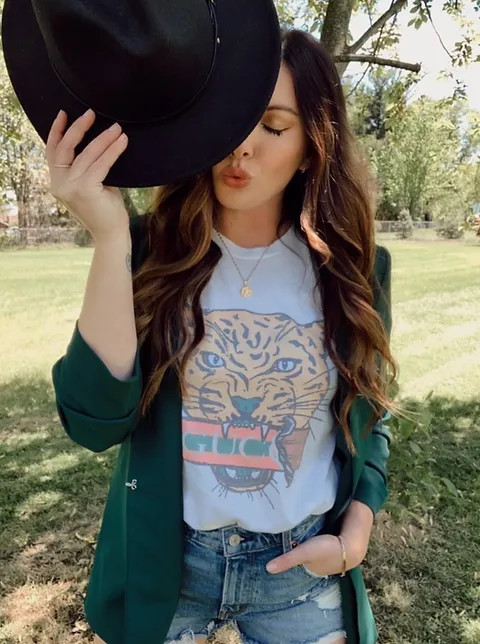 All Mine T-shirt (Vintage Feel) | Sassy Queen