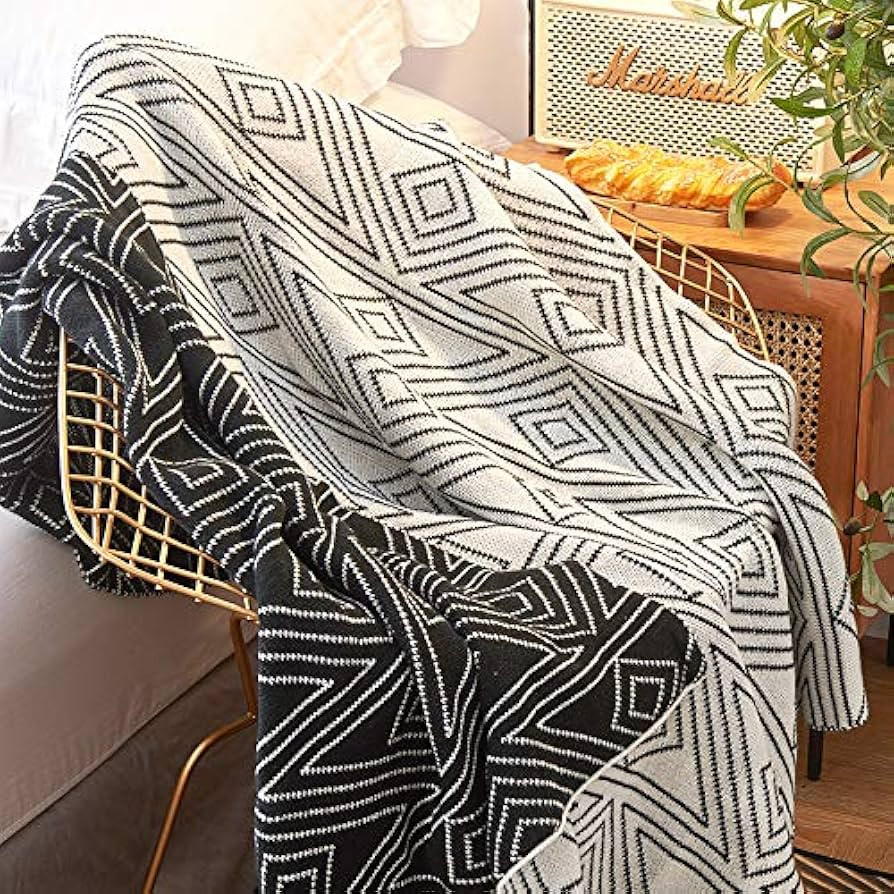 Black and White Throw Blankets, Knitted Modern Patterned Throw Blanket, Soft Lightweight Woven Th... | Amazon (US)