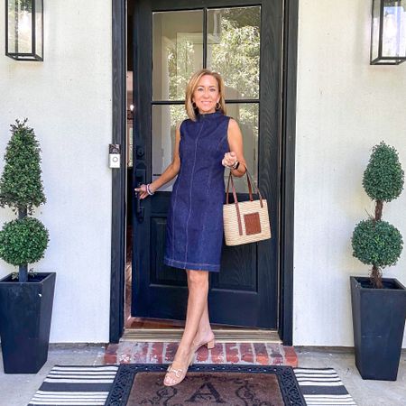 This Denim dress is so elegant and chic. I love it so much! I’m wearing it in an XS. 

You can take 10% off with my code MICHELLEAXSPANX 

Spanx dress
Loewe handbag 
VanEli Sandals
Allie & Bess jewelry 


#LTKover40 #LTKstyletip #LTKitbag
