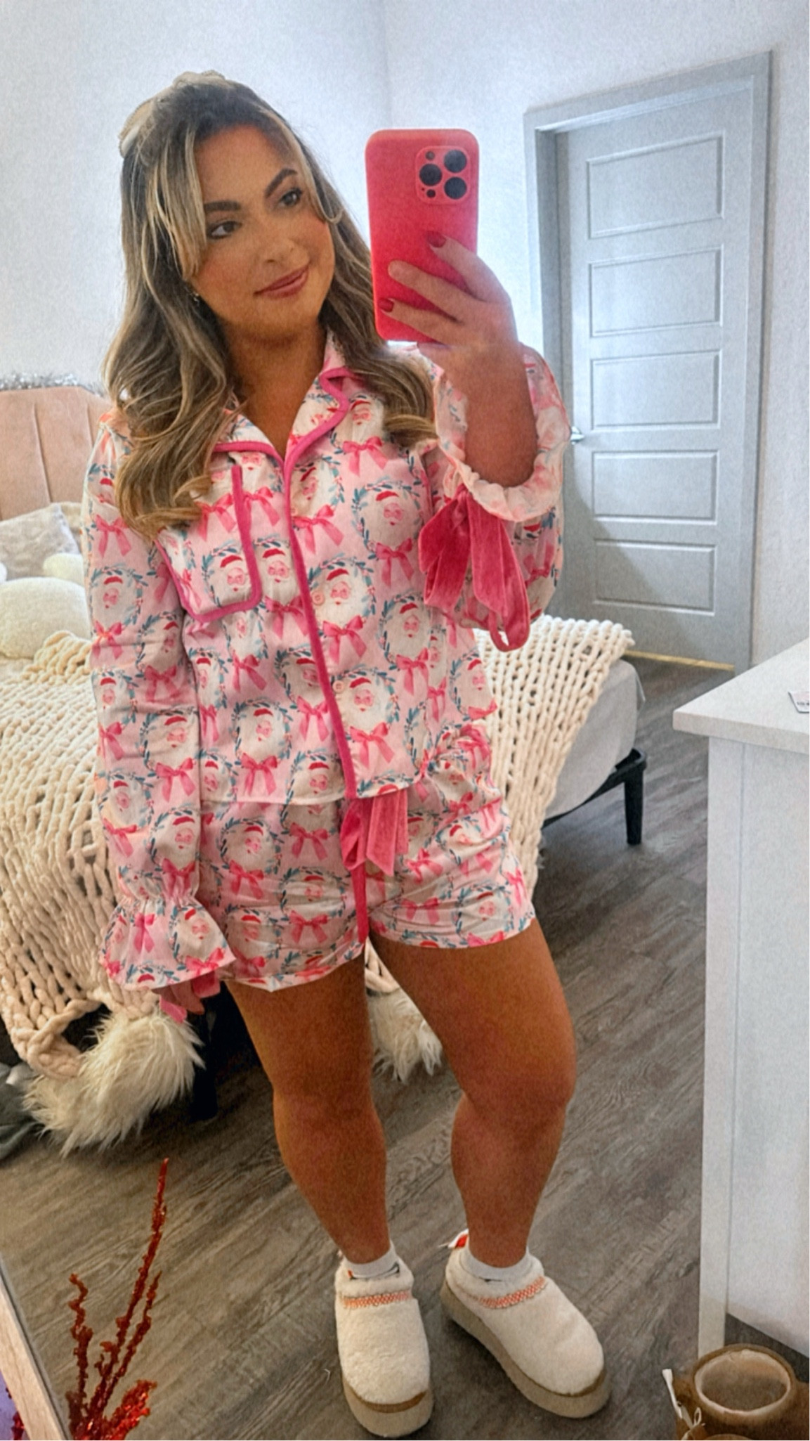 Women’s pink bow Christmas pjs | pajamas | holiday 

#LTKparties #LTKstyletip #LTKSeasonal