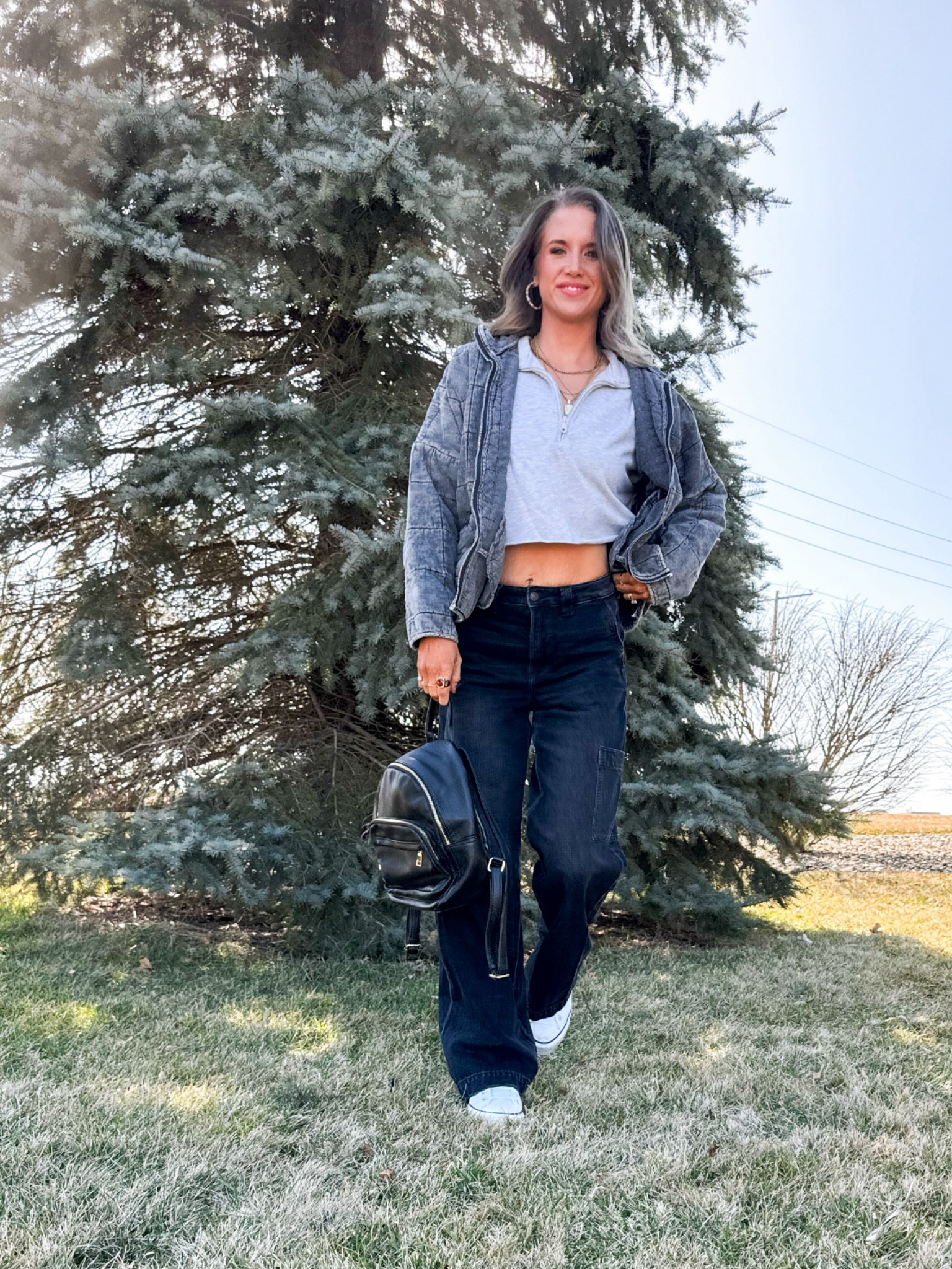 Yesterday’s cozy vibe | A&E baggy carpenter jeans are so comfy and have the best fit, I own them in every color 🤌🏼 | aerie cropped top | converse platform shoes 

#outfitlook #styleoftheday #fashionstyle #casualoutfit #ootd

#LTKfindsunder50 #LTKsalealert #LTKSeasonal