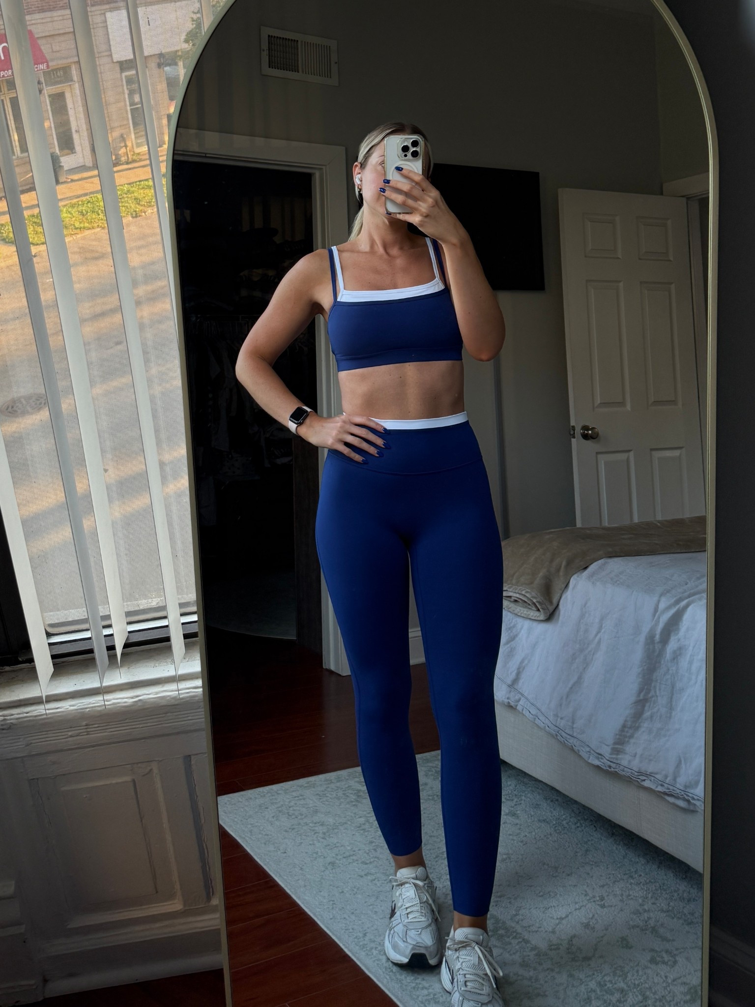 This set is so buttery soft 😍 I think I need in more colors 💙🫐🥏🧿

#LTKFindsUnder50 #LTKFindsUnder100 #LTKActive