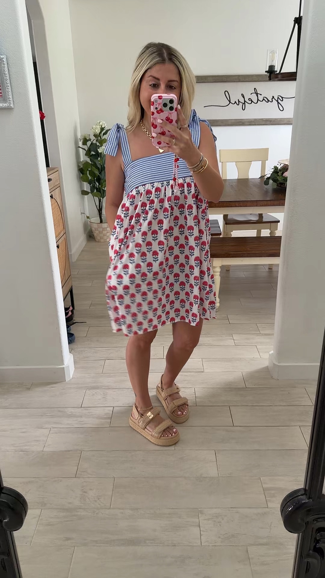 Cute summer dress!
Small
Sandals 1/2up
4th of July outfit
Spring dress
Summer dress
Date night
Vacation 

#LTKootd