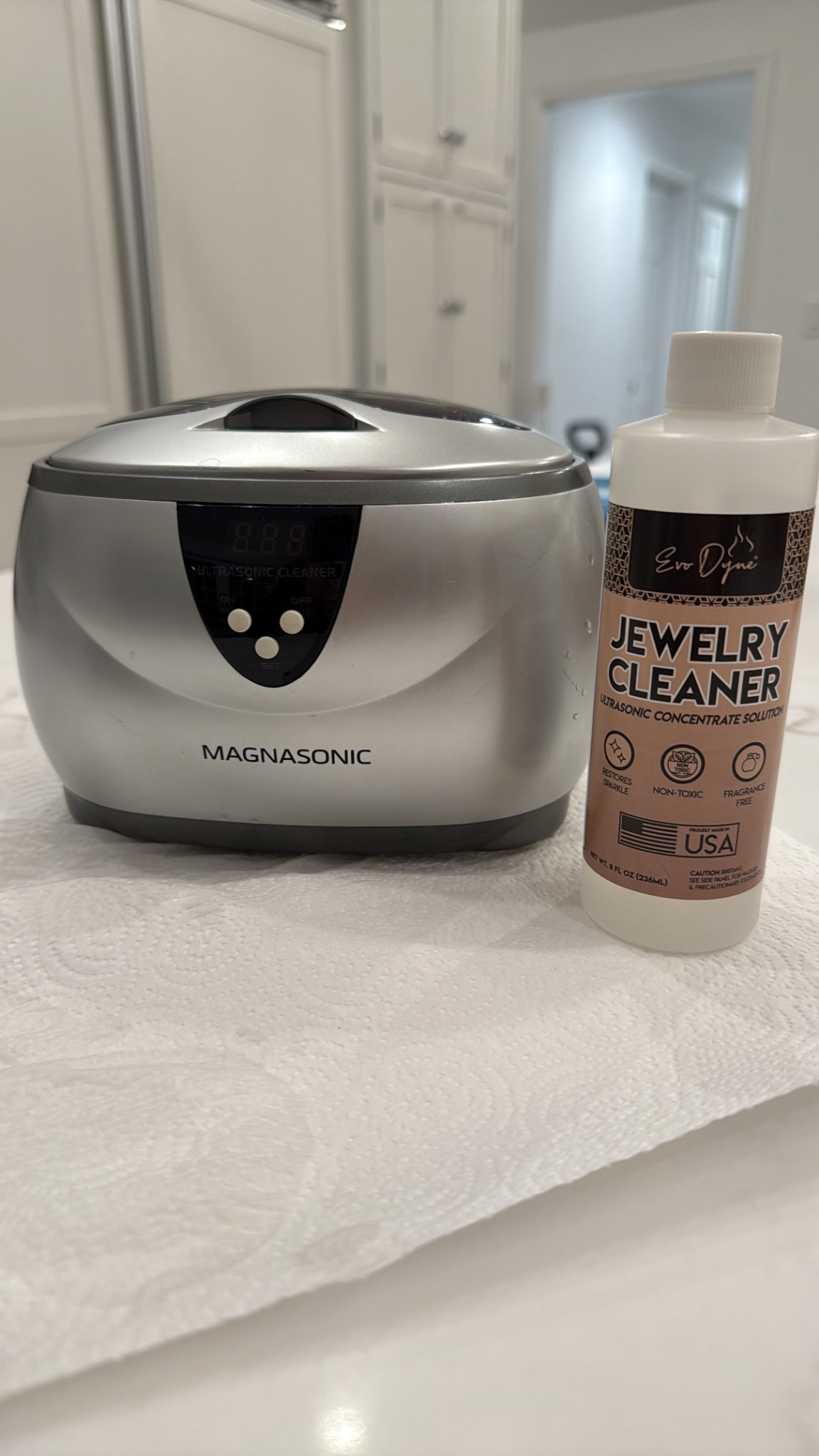 Love this diamond cleaning combo 💎


#LTKGiftGuide #LTKWedding #LTKFindsUnder50