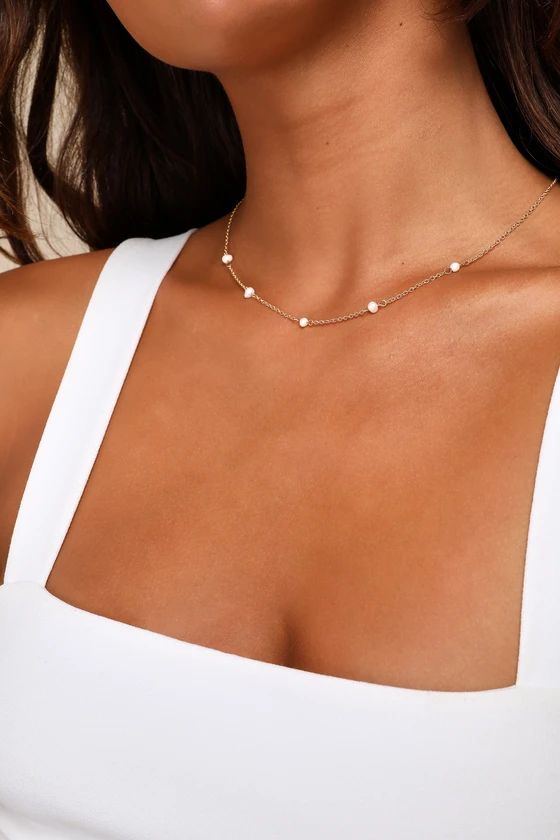 Perfectly Pretty Gold and Pearl Necklace | Lulus