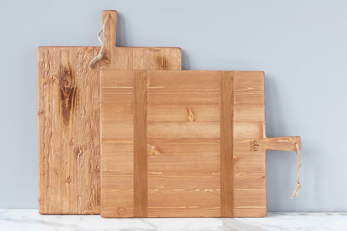 Rectangle Pine Charcuterie Board, Medium | etúHOME
