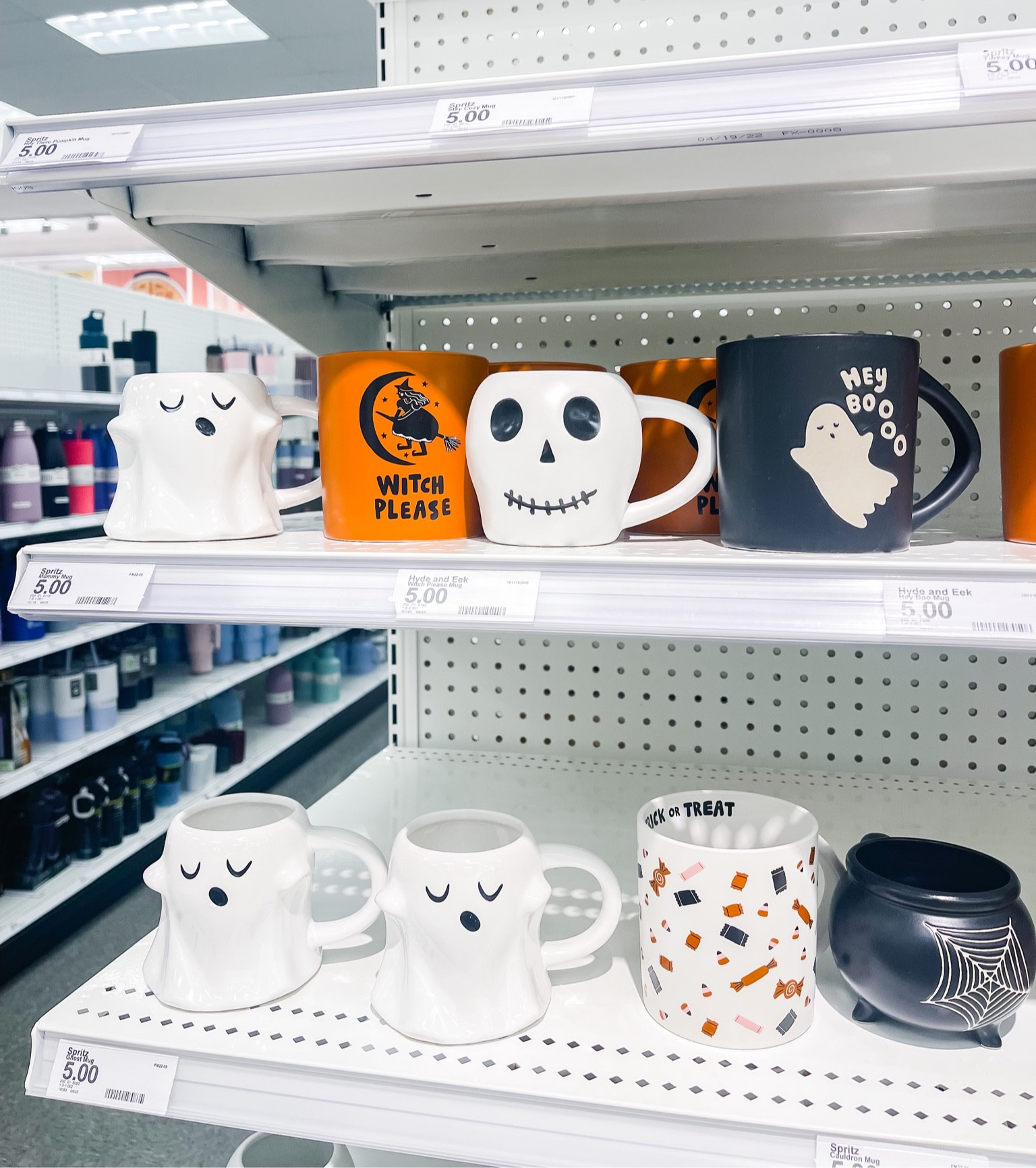 I just spotted adorable Halloween mugs at Target!! 🎯 @target #target #targetfinds #targethalloween #targetmusthaves 

#LTKsalealert #LTKhome #LTKSeasonal