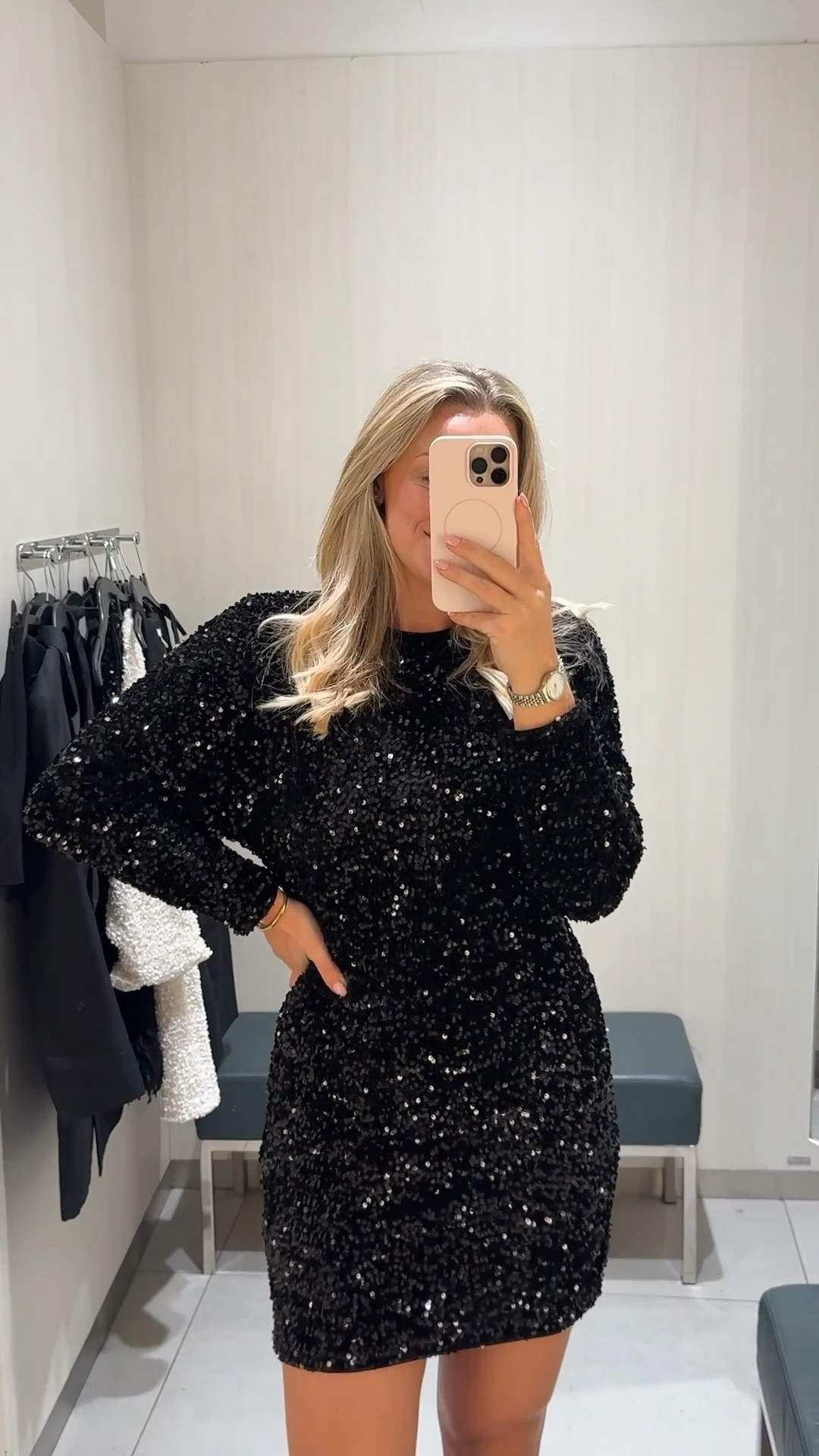 Bloat friendly & midsize friendly partywear from H&M 🪩 wearing a medium in all I am usually uk 12/14

#LTKpartywear #LTKmidsize #LTKuk